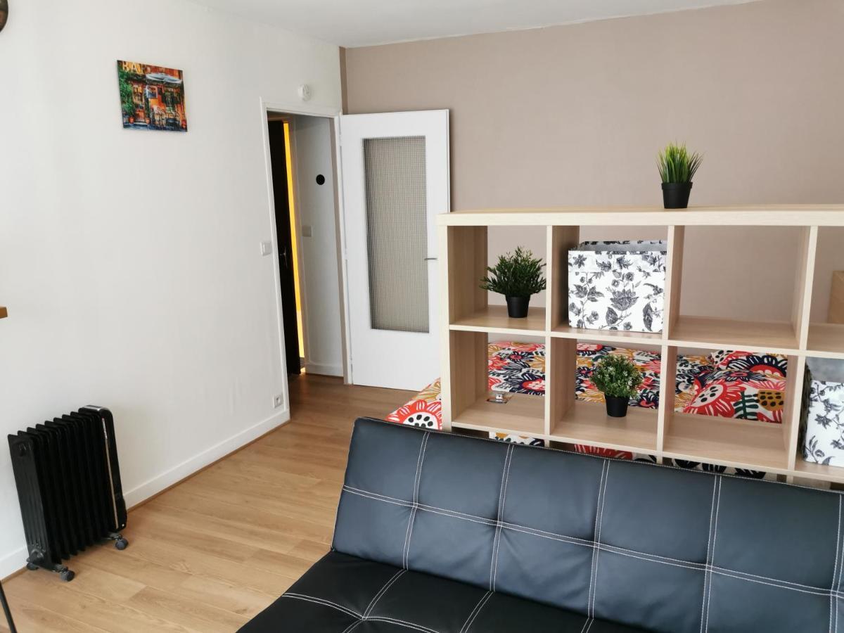 Charmant Studio + Parking Apartment Orleans Ngoại thất bức ảnh
